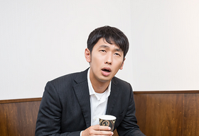baito-najimenai.png 一人でいる男性